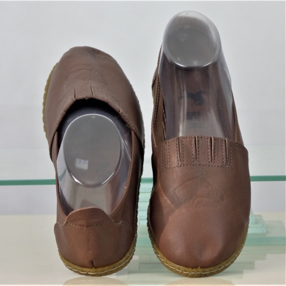 Criola 6 NWOB/T Brown Leather Espadrille Flats - Picture 5 of 8